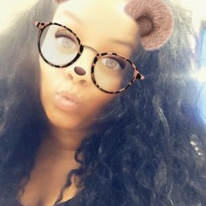 Meet your Posher, Sacha